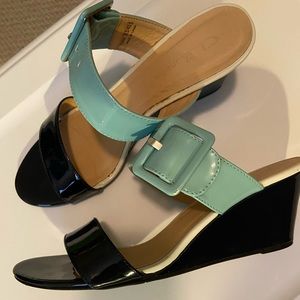 Color block, Patent leather navy/baby blue wedge heels size 9 1/2, CL by Laundry